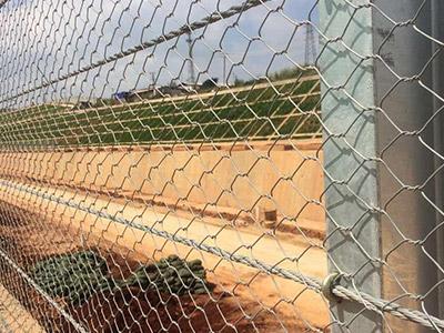 剛性護欄 剛性護欄